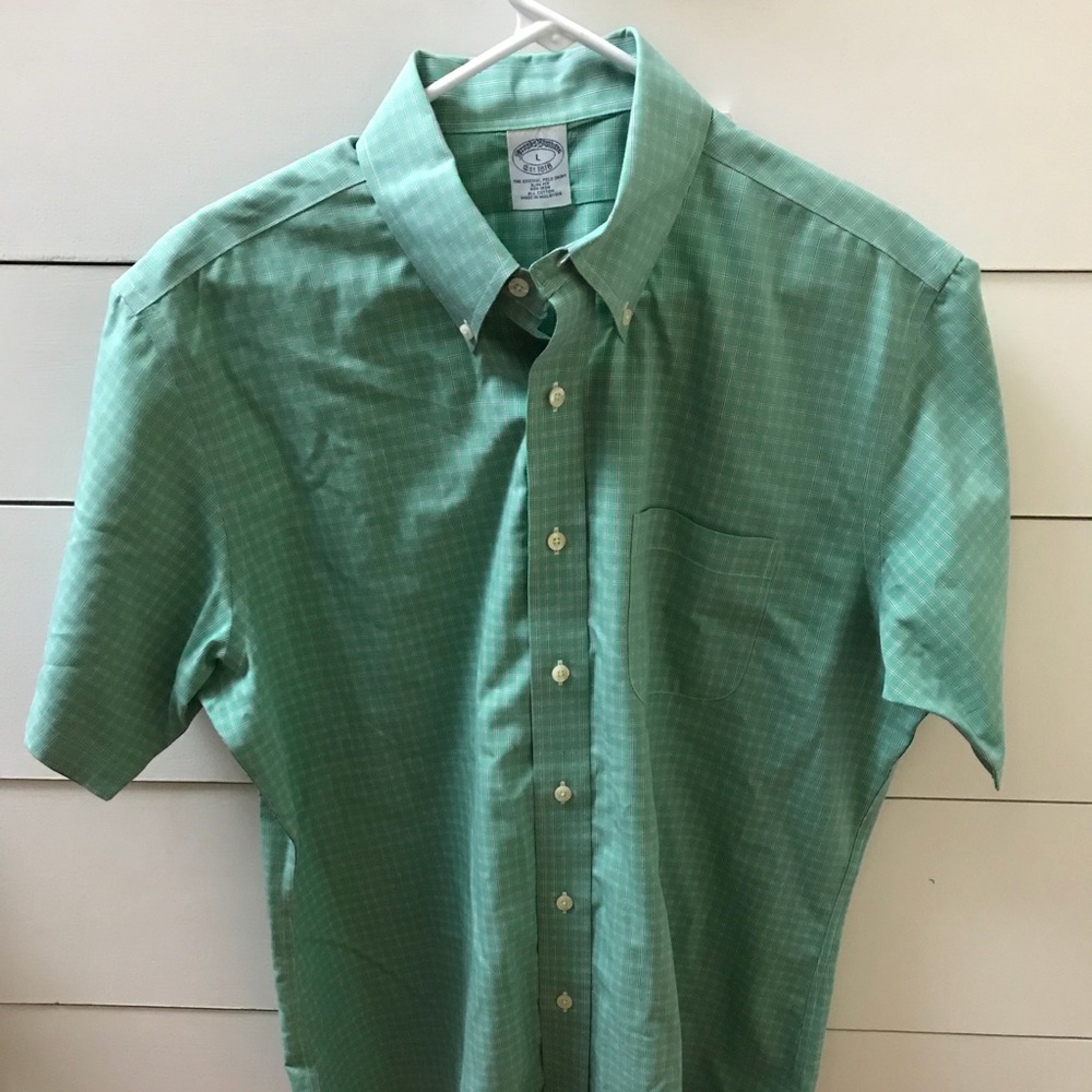Brooks Brother short sleeve button down large